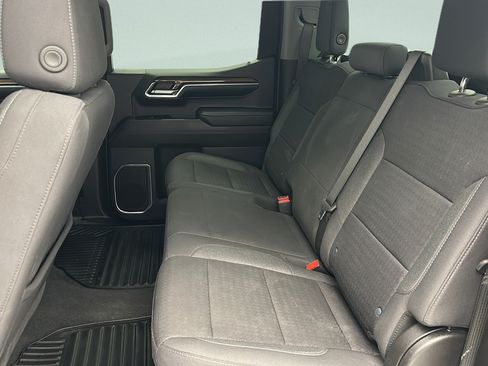 Used 2024 Chevrolet Silverado 1500 LT AWD/4WD image 13