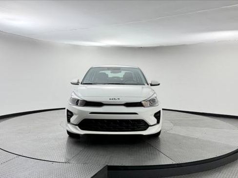 Used 2023 Kia Rio S w/ Technology Package FWD image 12