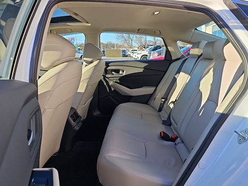 Used 2023 Honda Accord Touring image 10