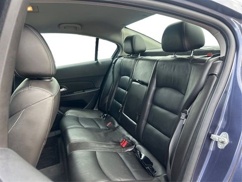 Used 2014 Chevrolet Cruze LT w/ Enhanced Safety Package FWD image 40