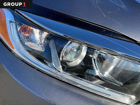 Used 2020 Honda HR-V LX image 26