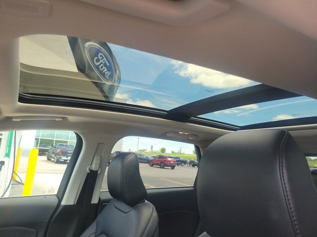 Used 2024 Ford Edge SEL w/ Convenience Package AWD/4WD image 19