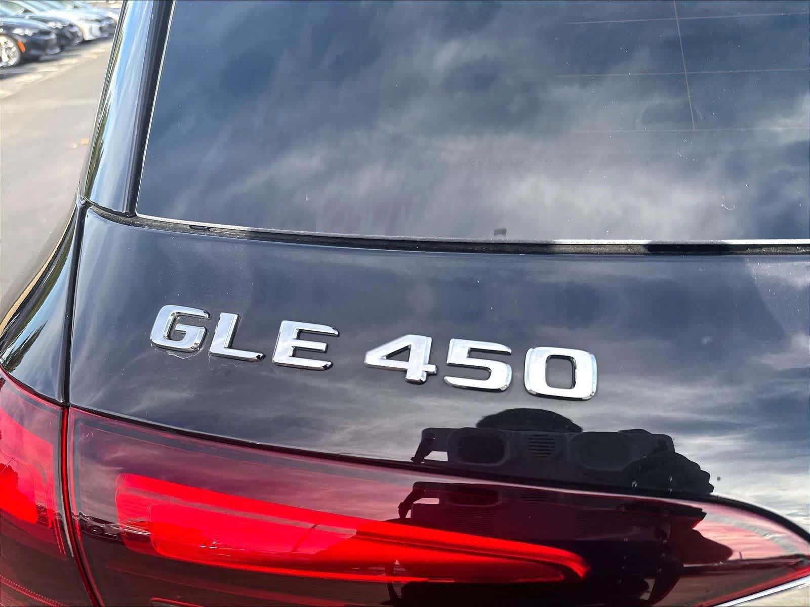 Used 2024 Mercedes-Benz GLE 450 4MATIC w/ Driver Assistance Package image 26