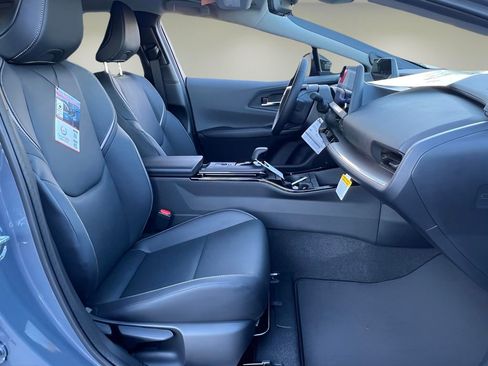 New 2026 Toyota Prius Limited FWD image 17