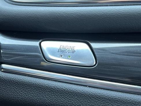 Used 2023 Buick Enclave Essence w/ Sport Touring Edition AWD/4WD image 26