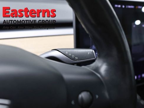 Used 2018 Tesla Model 3 RWD image 13