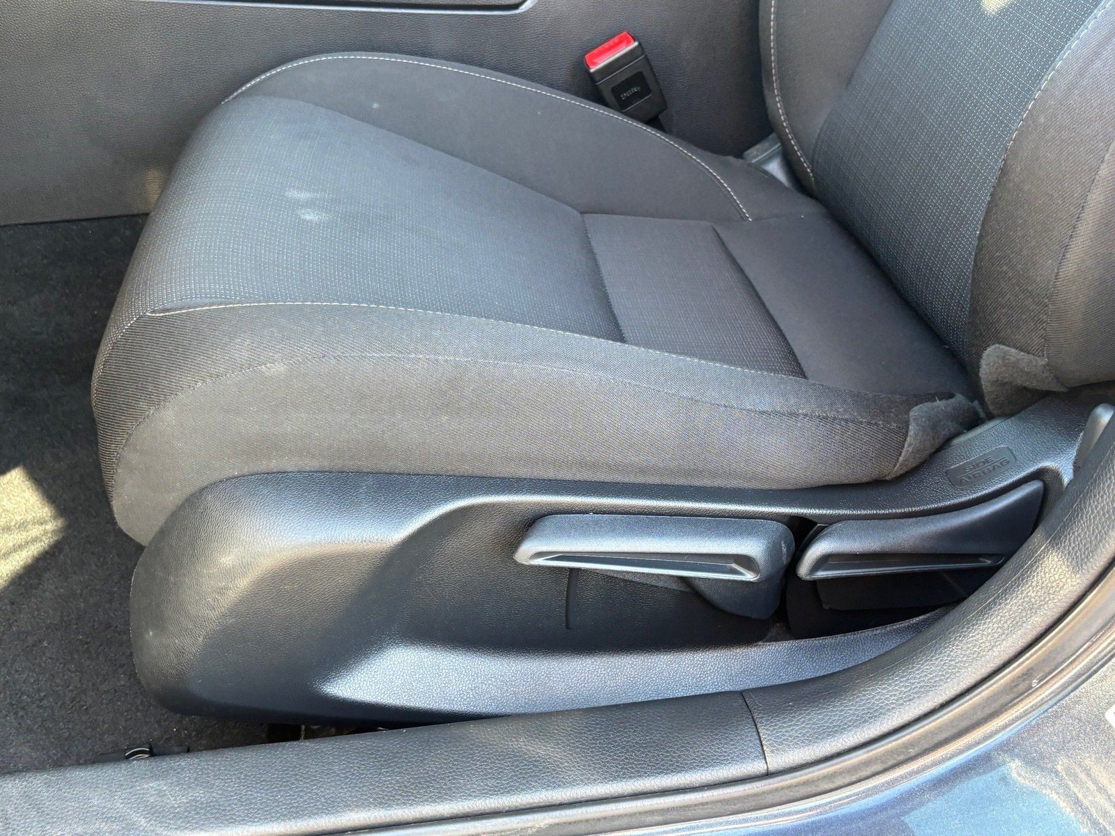 Used 2025 Honda Civic LX image 27