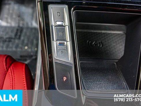 Used 2024 Jaguar I-PACE R-Dynamic HSE image 45