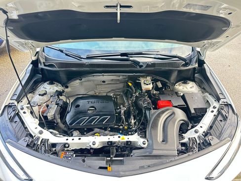 Used 2025 Buick Encore GX Preferred image 32