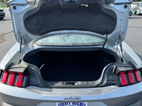 Used 2024 Ford Mustang Premium image 17