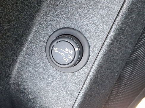 Certified 2021 Chevrolet Equinox LT image 27