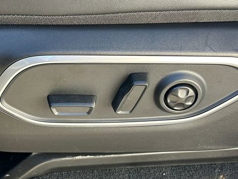 New 2026 Jeep Grand Wagoneer L 4WD image 34