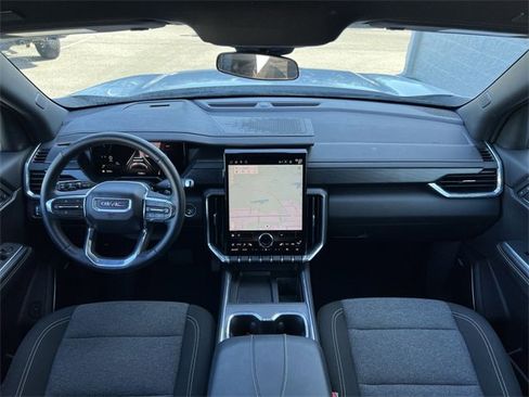 Used 2025 GMC Acadia Elevation image 20