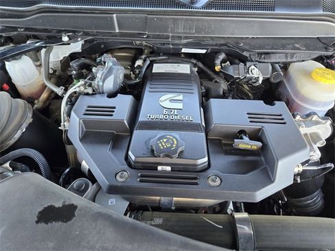 Used 2024 RAM 3500 Laramie image 27