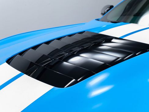 Used 2022 Ford Mustang Shelby GT500 w/ Carbon Fiber Track Pack RWD image 72