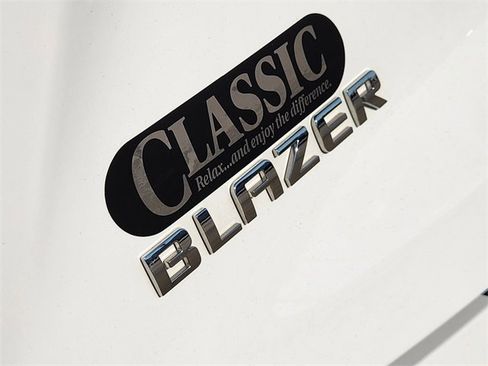 Used 2023 Chevrolet Blazer LT w/ Convenience Package image 12