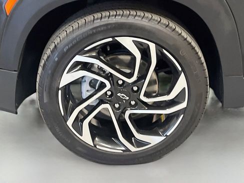 Used 2026 Chevrolet TrailBlazer RS w/ Convenience Package AWD/4WD image 30