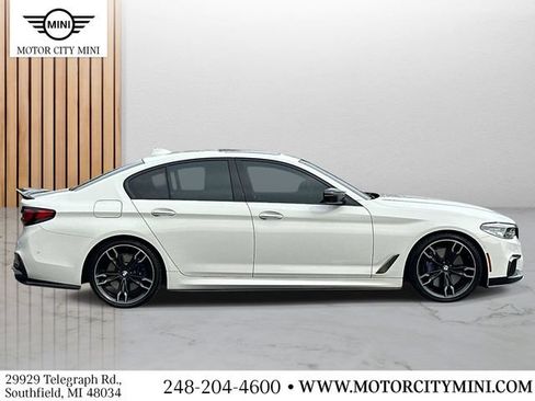 Used 2018 BMW M550i xDrive w/ Driving Assistance Package AWD/4WD image 2