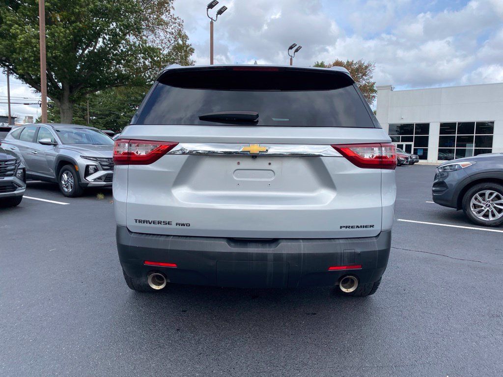Used 2019 Chevrolet Traverse LS w/ LPO, Floor Liner Package AWD/4WD image 5