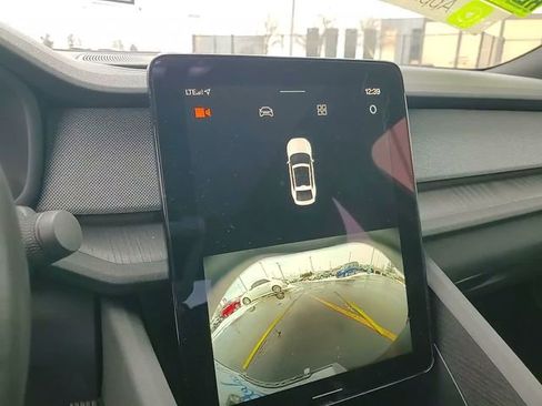 Used 2021 Polestar Polestar 2 Launch Edition image 20