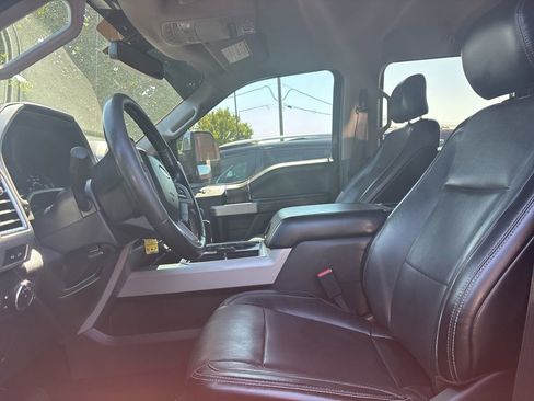 Used 2017 Ford F250 Lariat w/ Chrome Package AWD/4WD image 14
