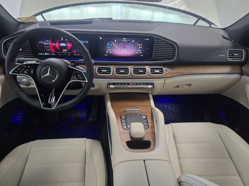 Certified 2025 Mercedes-Benz GLE 450 4MATIC Coupe image 17