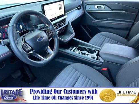 Used 2025 Ford Explorer ST-Line AWD/4WD image 10