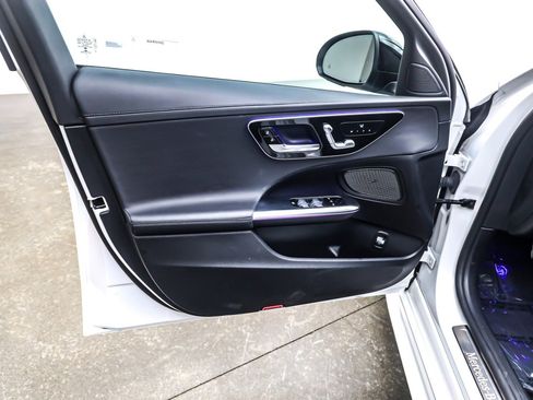 Used 2022 Mercedes-Benz C 300 Sedan image 22