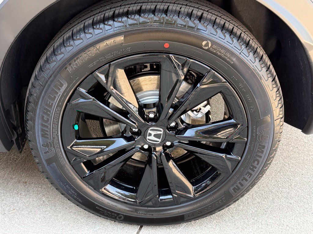 Certified 2026 Honda CR-V Sport Touring image 12