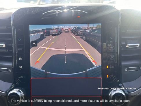 Used 2022 RAM 3500 Tradesman AWD/4WD image 17