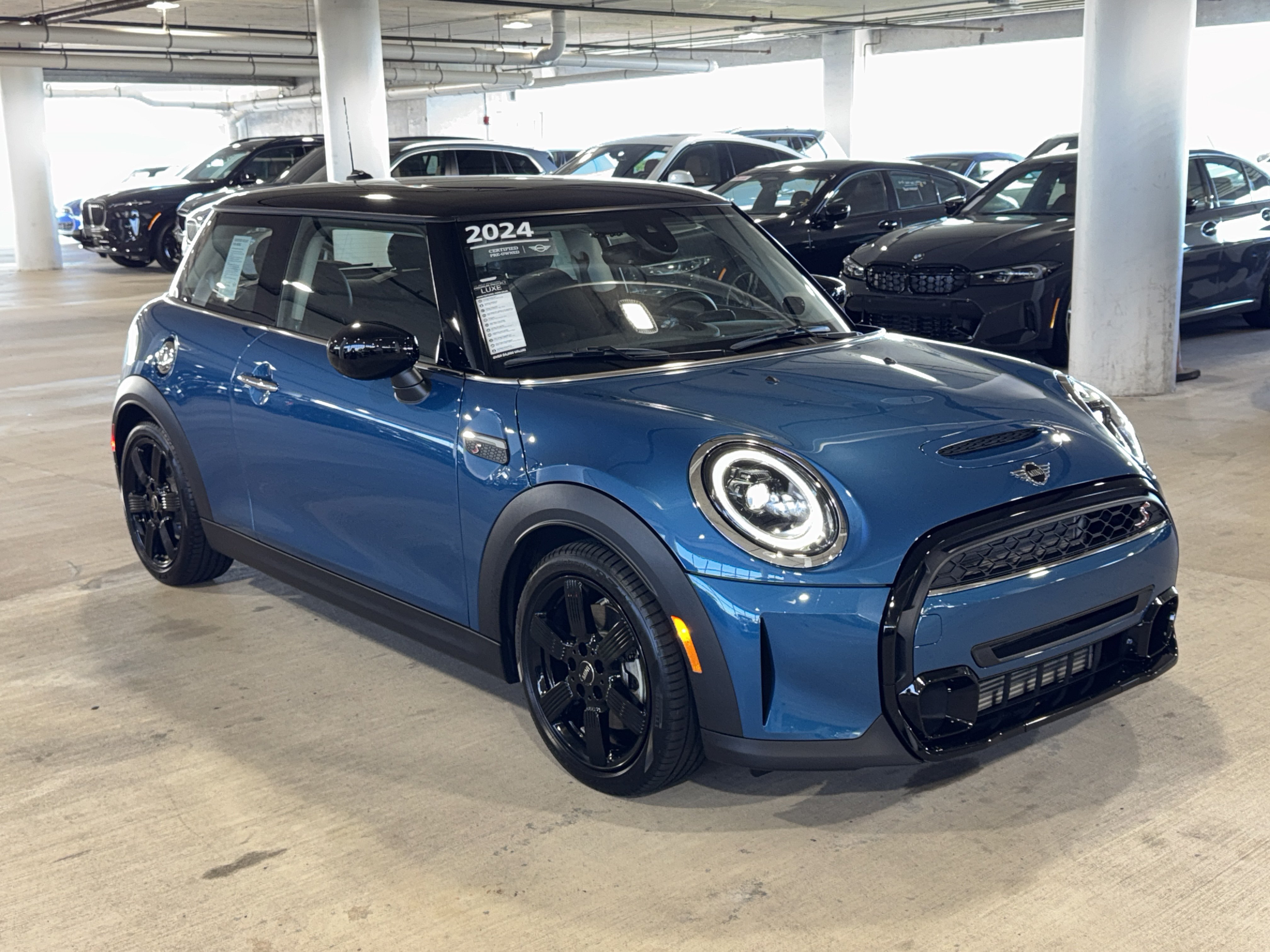 Used 2024 MINI Cooper S FWD image 2