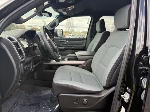 Certified 2023 RAM 1500 Big Horn AWD/4WD image 12