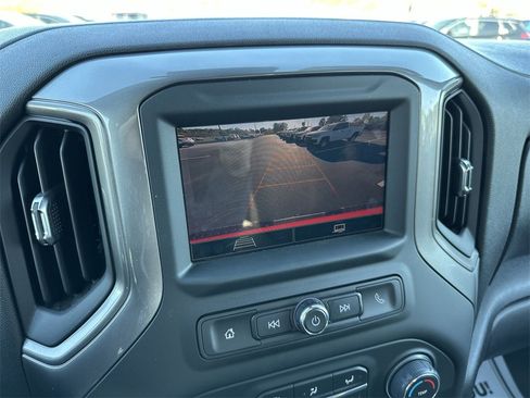 Used 2024 Chevrolet Silverado 2500 Custom w/ Custom Value Package image 17