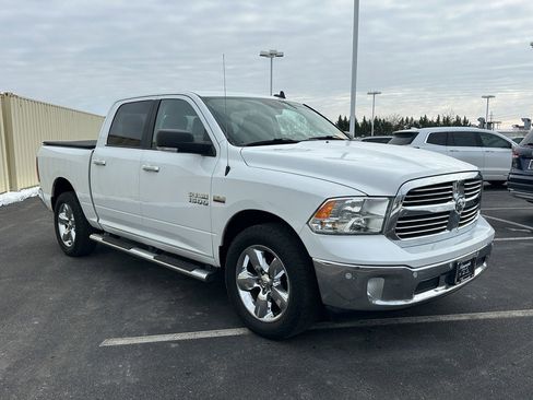 Used 2017 RAM 1500 Big Horn image 3