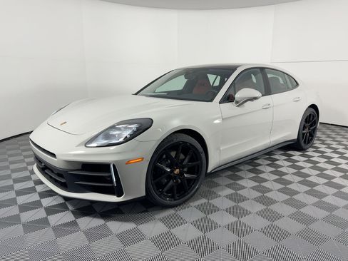 New 2026 Porsche Panamera image 1