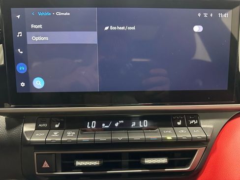 Used 2025 Toyota Camry XSE image 31