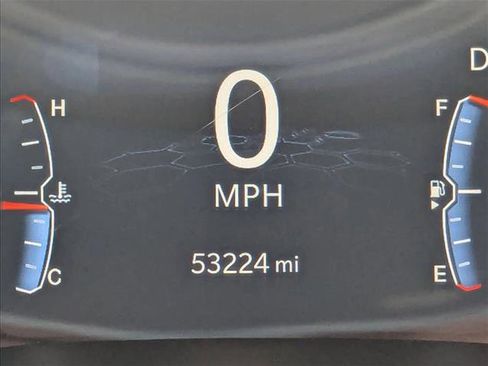 Used 2023 Jeep Compass Limited image 7