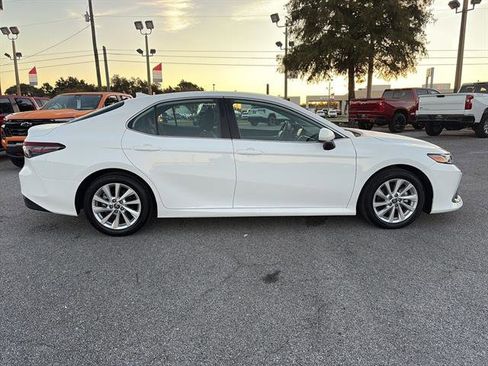 Used 2024 Toyota Camry LE image 8