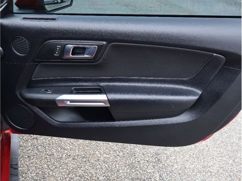 Used 2018 Ford Mustang Coupe w/ Ecoboost Performance Package image 27