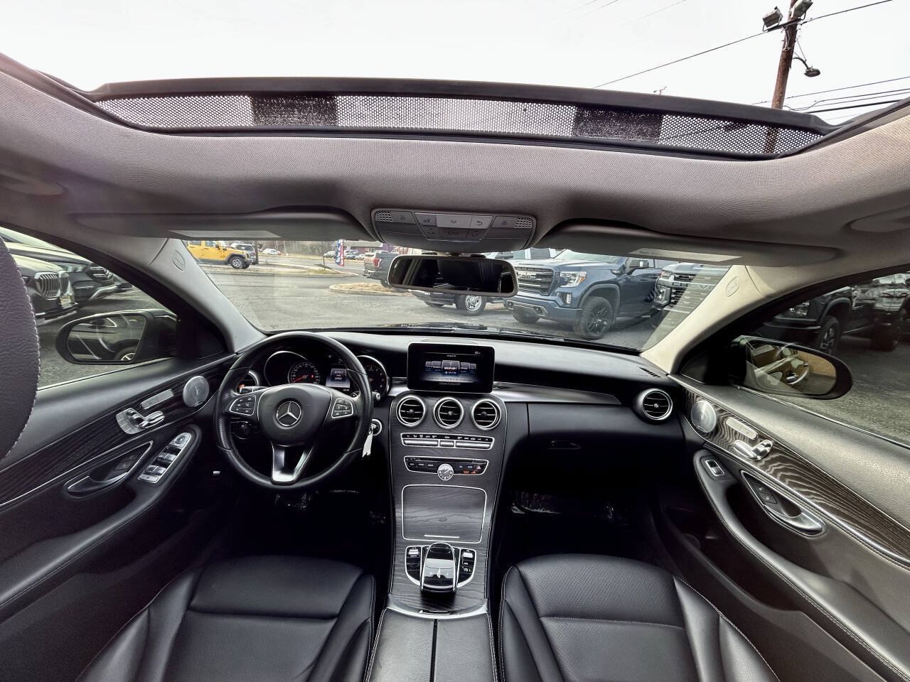 Used 2015 Mercedes-Benz C 300 4MATIC Sedan image 21