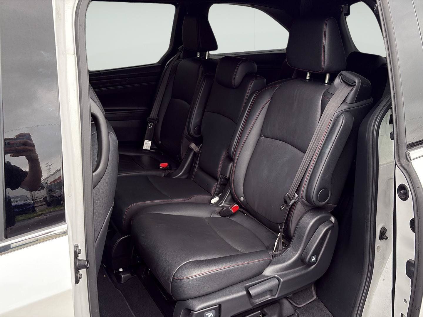 Used 2025 Honda Odyssey Sport-L image 36