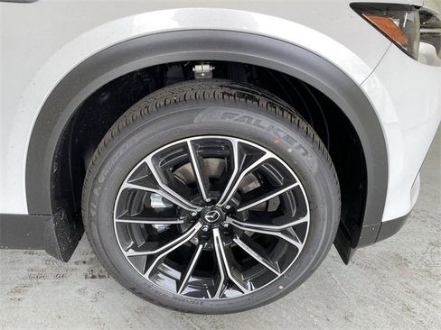 Certified 2025 MAZDA CX-70 Plug-In Hybrid w/ Premium Plus image 14