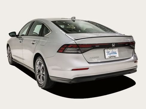 Used 2024 Honda Accord EX image 7