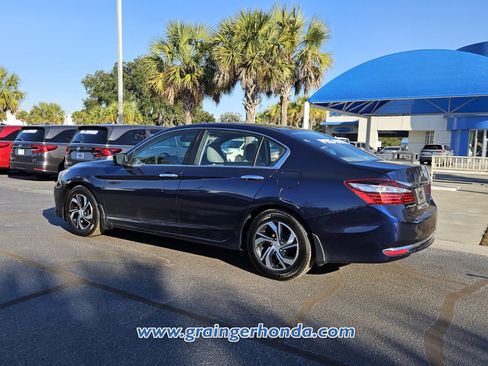 Used 2017 Honda Accord LX image 3