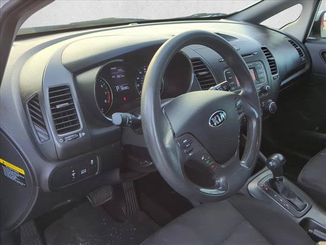 Used 2016 Kia Forte LX FWD image 10