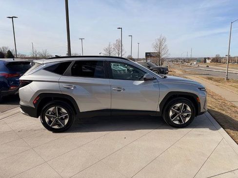 Used 2025 Hyundai Tucson SEL image 6