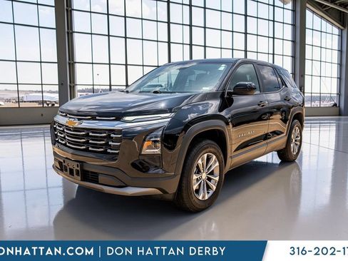 Used 2025 Chevrolet Equinox LT FWD image 30