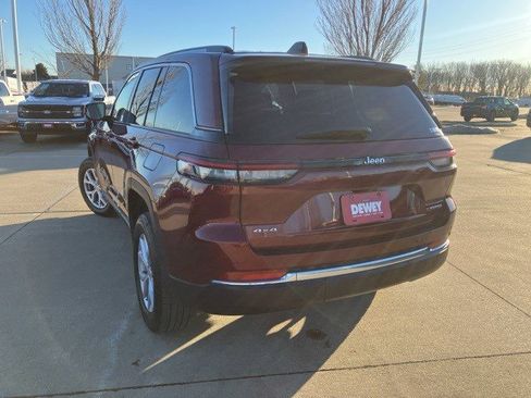 Certified 2022 Jeep Grand Cherokee Limited image 8