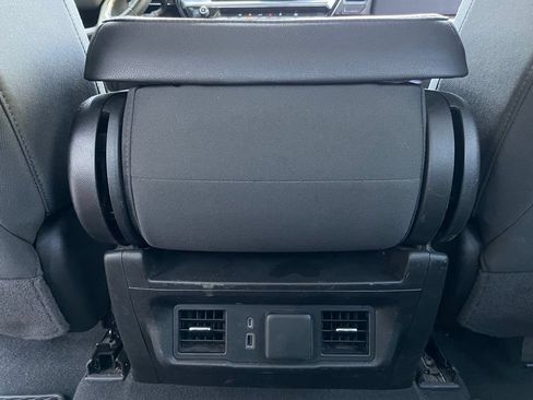 Used 2024 Chevrolet Silverado 1500 RST AWD/4WD image 29