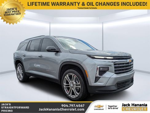 New 2026 Chevrolet Traverse LT w/ Driver Confidence Package image 1